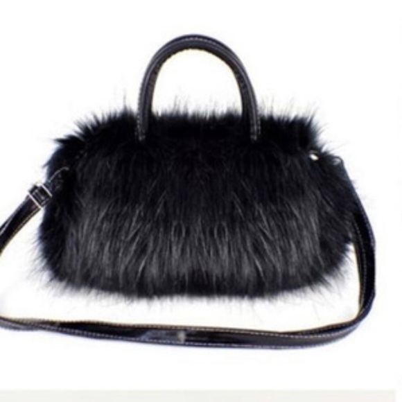🔵Faux Rabbit Fur Mini Handbag - Picture 3 of 4